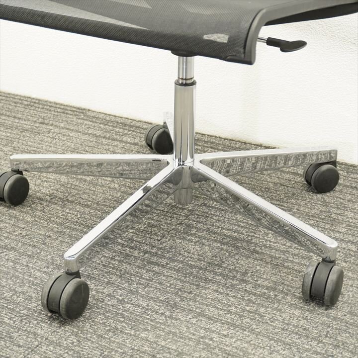 ウィルクハーン Aライン 肘付 ブラック