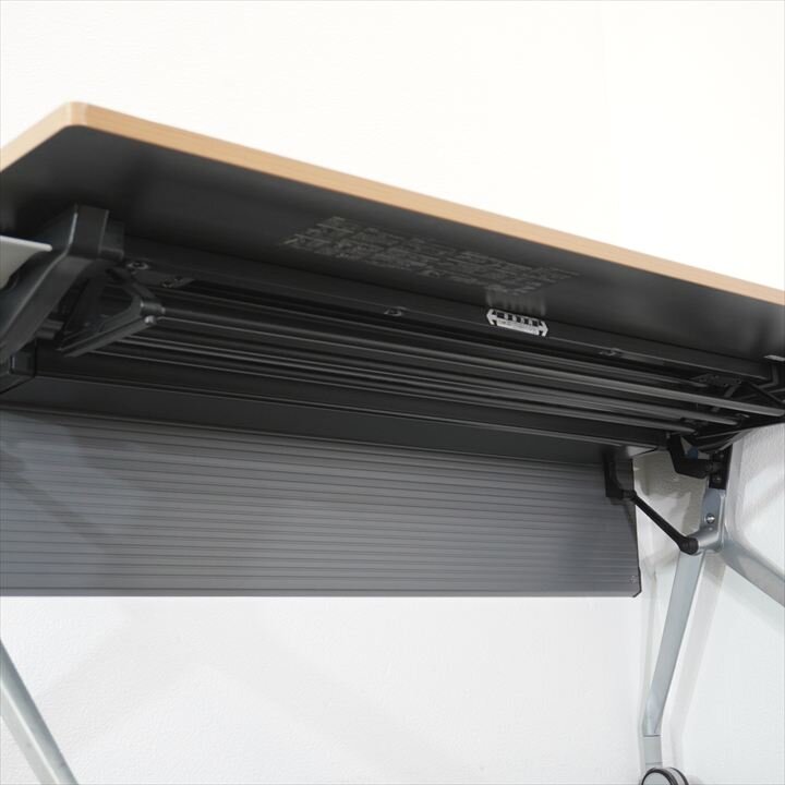 オカムラ インターアクトNT フラップテーブル 1560 幕板付 木目