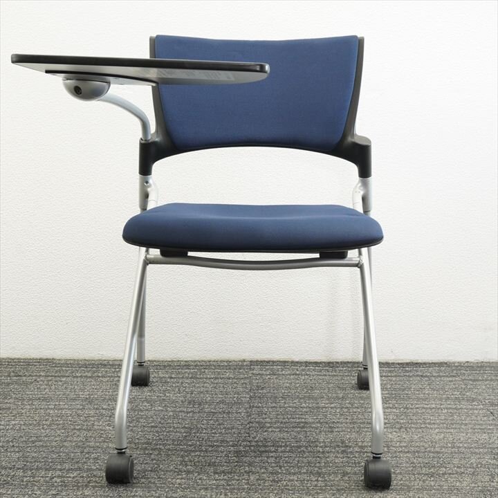 イトーキ マノス ミーティングチェア 背パッド付 メモ台付 ネイビーブルー ブラックシェル