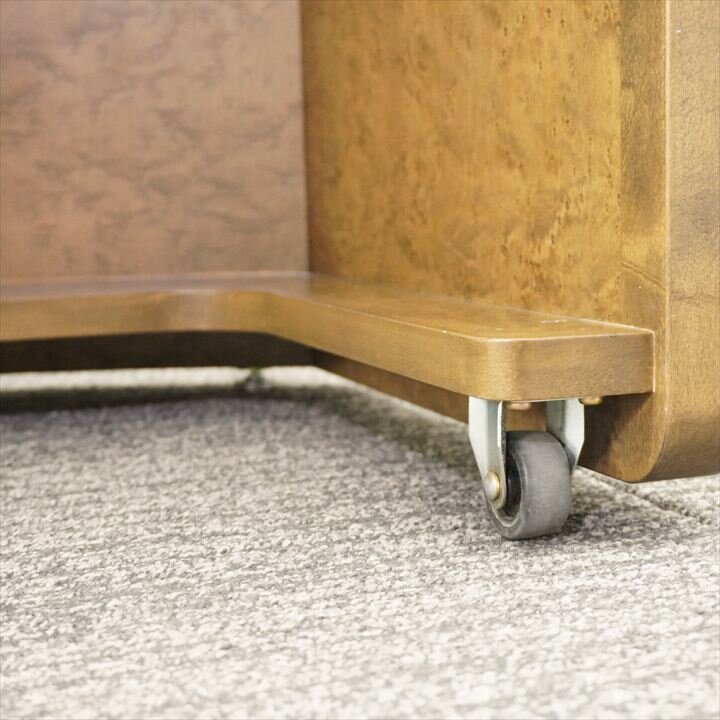 演台 W650 D510 H1100