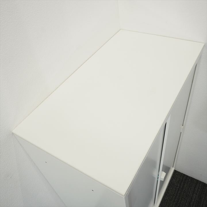 オカムラ レクトライン ２枚引戸書庫 天板付 W800 D450 H1265